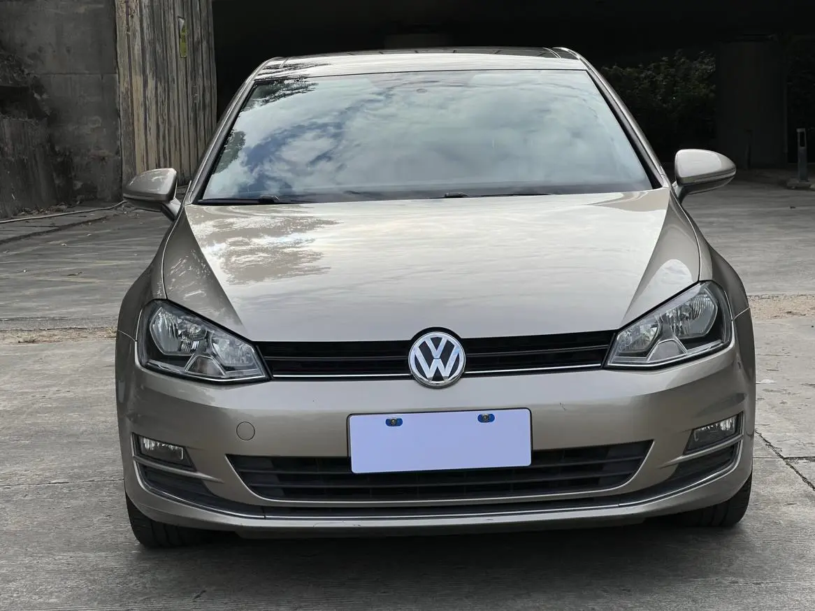 Volkswagen Golf  из Китая