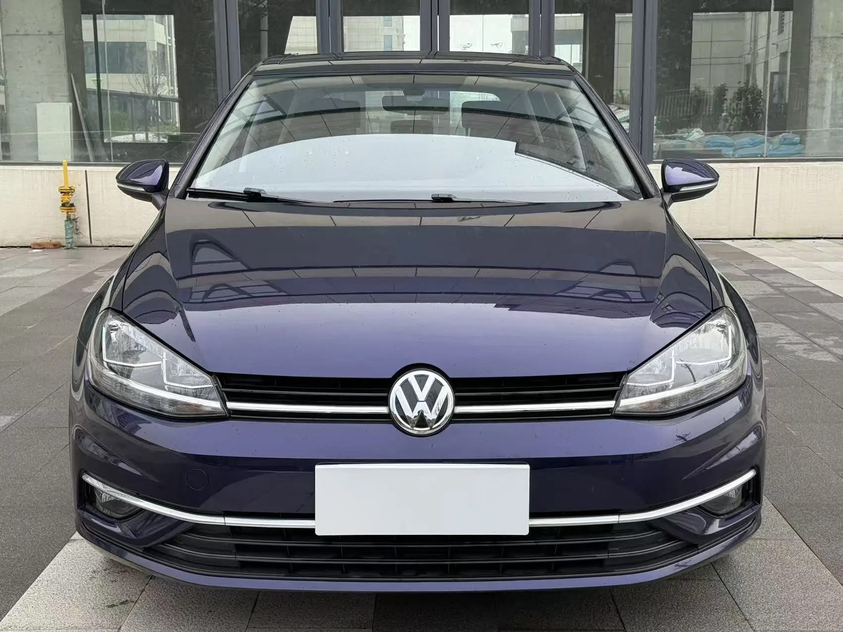 Volkswagen Golf  из Китая