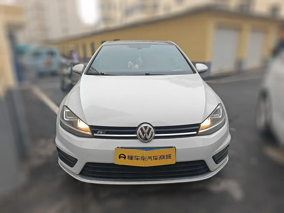 Volkswagen Golf  из Китая