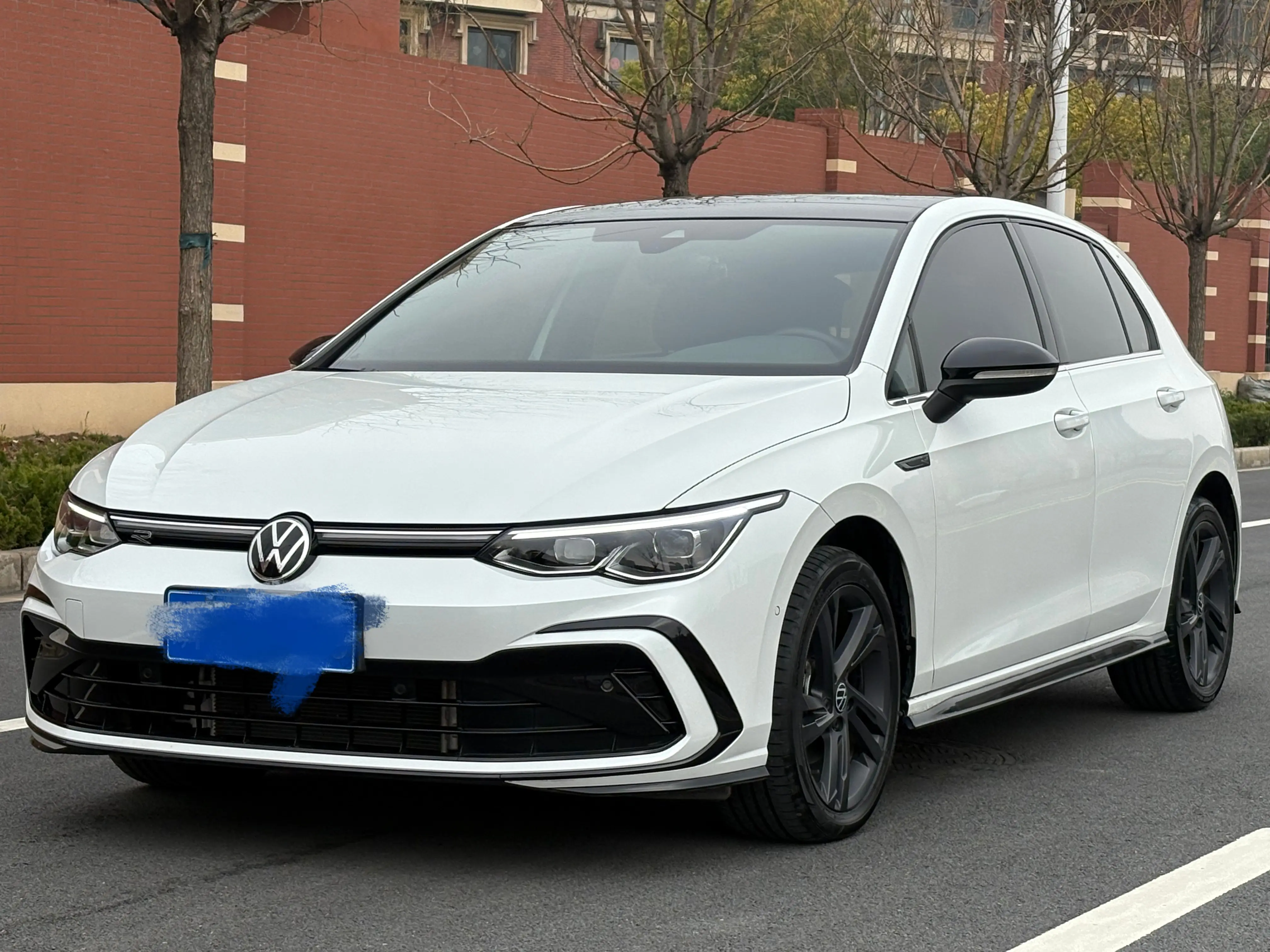Volkswagen Golf  из Китая