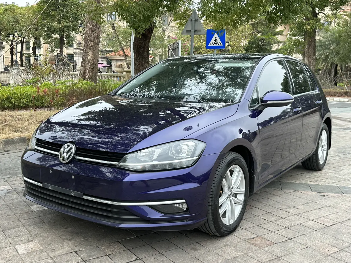 Volkswagen Golf  из Китая