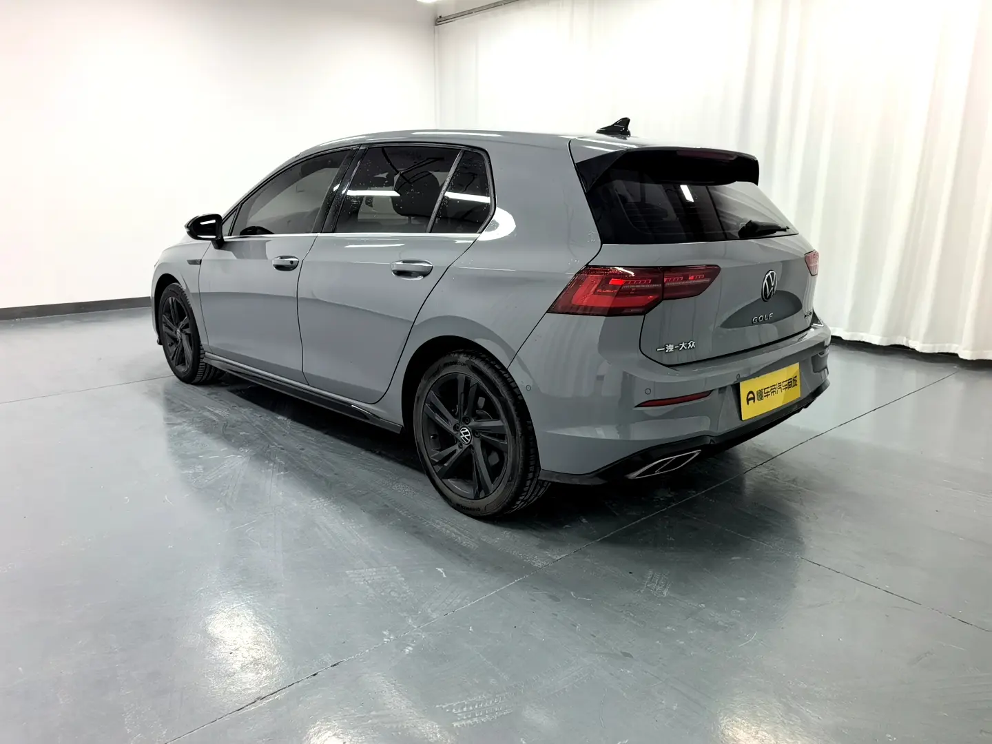 Volkswagen Golf  из Китая