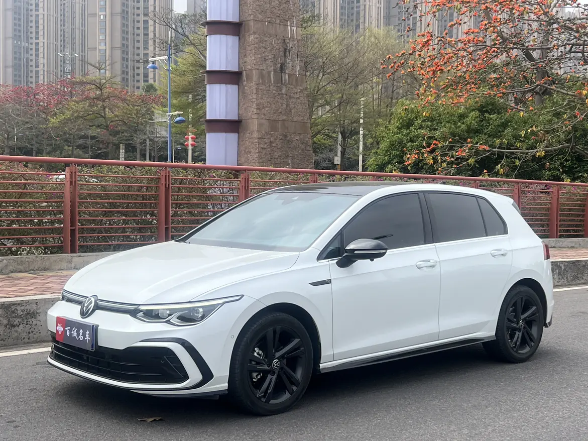 Volkswagen Golf  из Китая