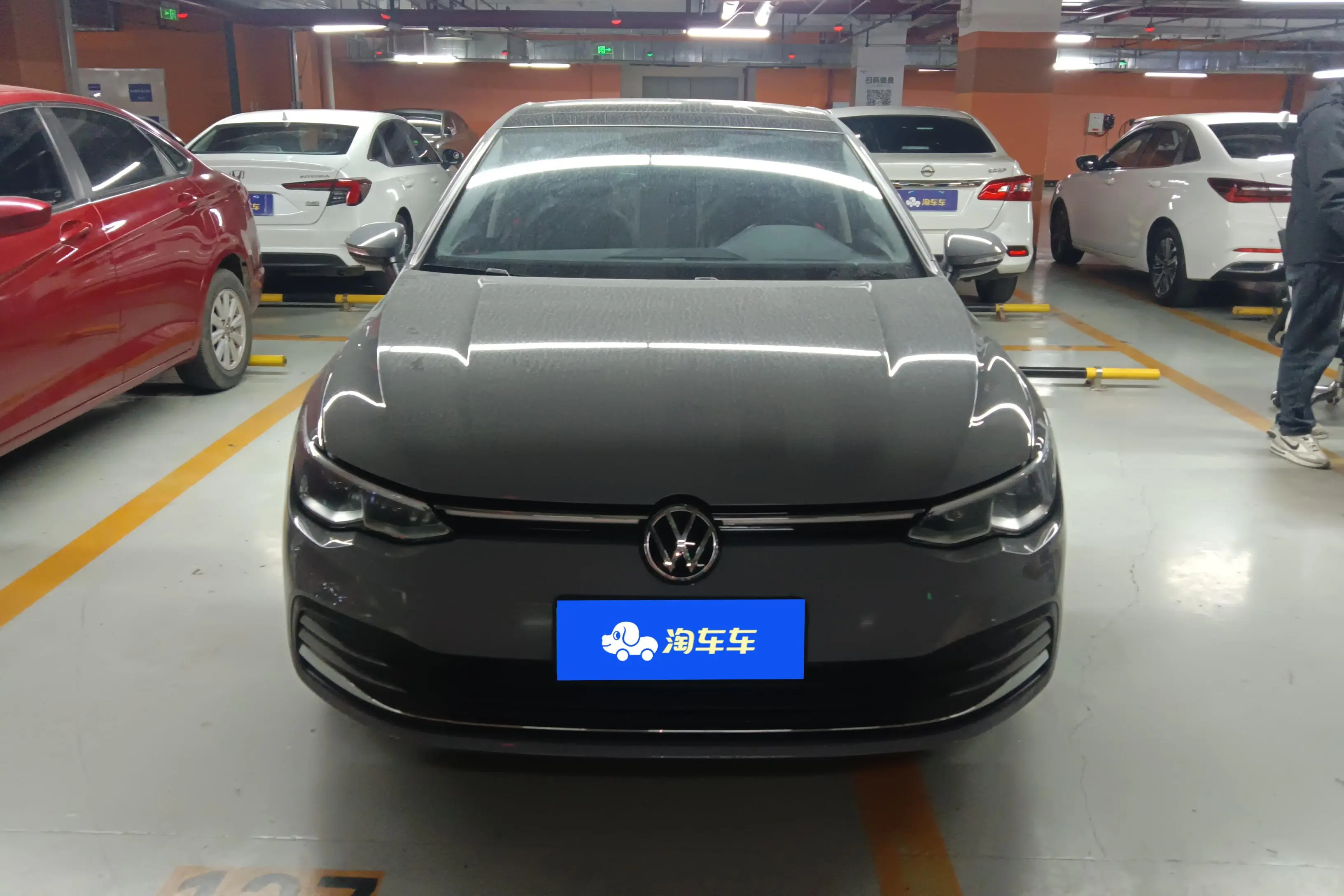 Volkswagen Golf  из Китая