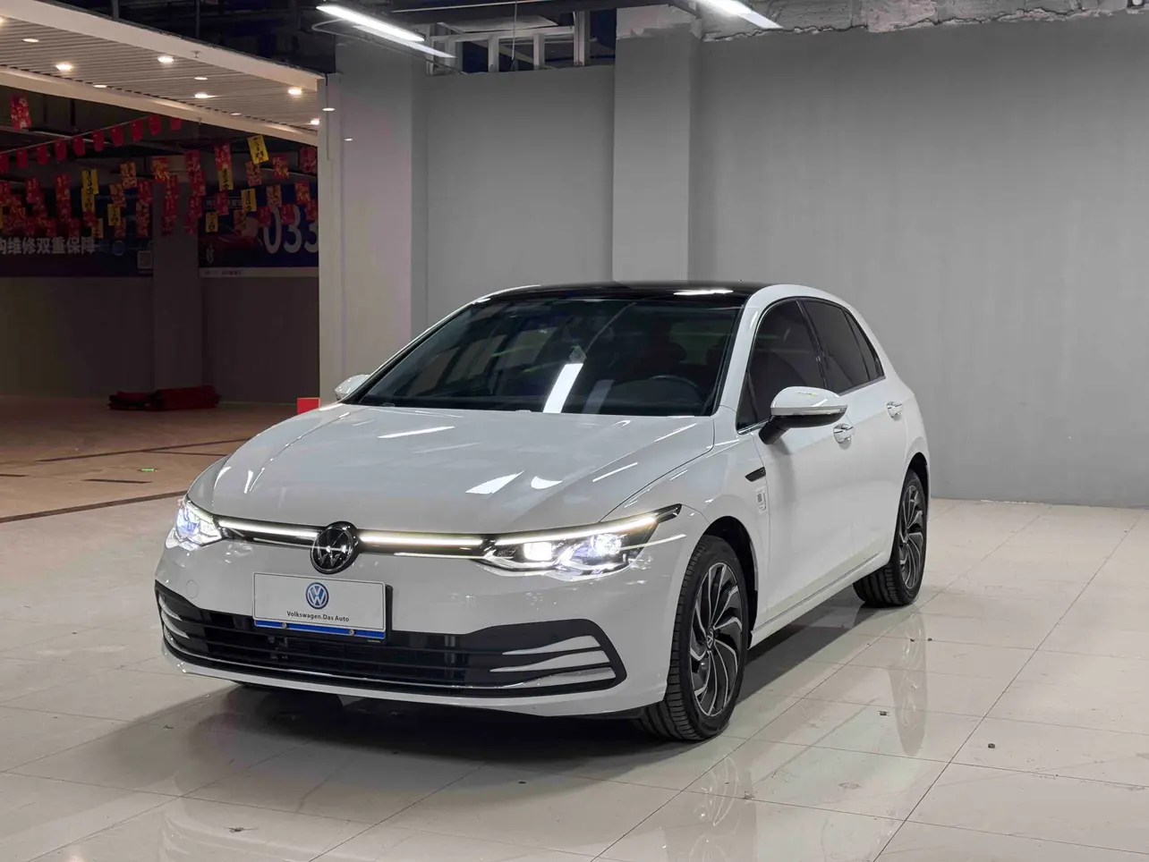 Volkswagen Golf  из Китая