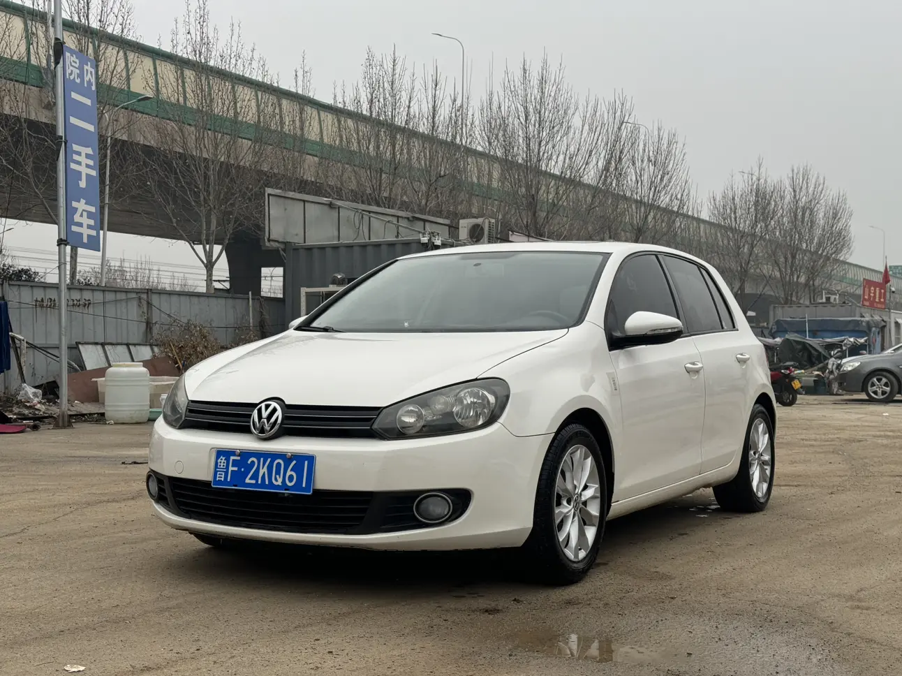 Volkswagen Golf  из Китая