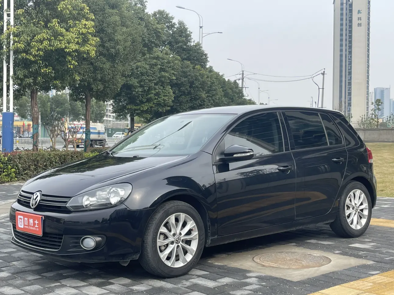 Volkswagen Golf  из Китая