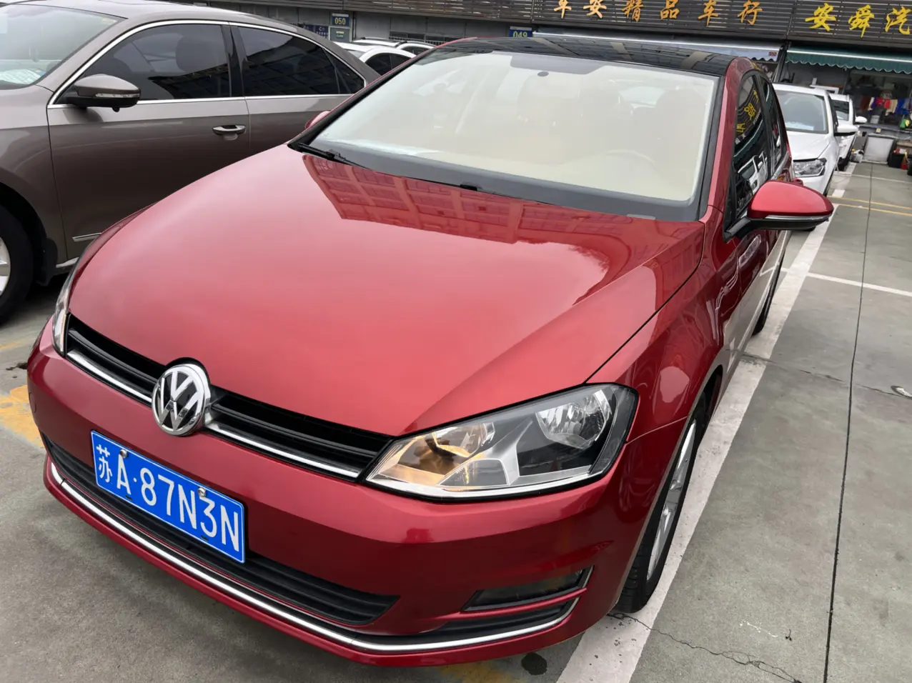 Volkswagen Golf  из Китая