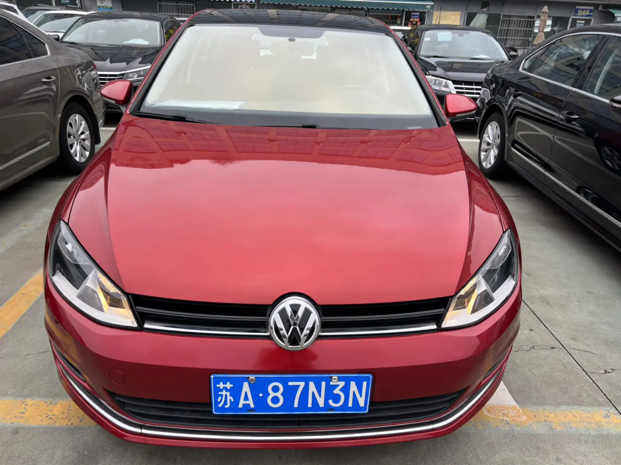 Volkswagen Golf  из Китая