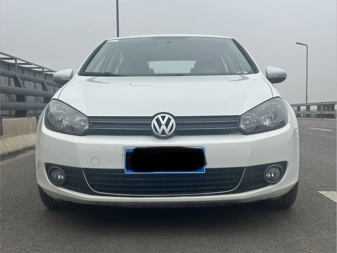 Volkswagen Golf  из Китая