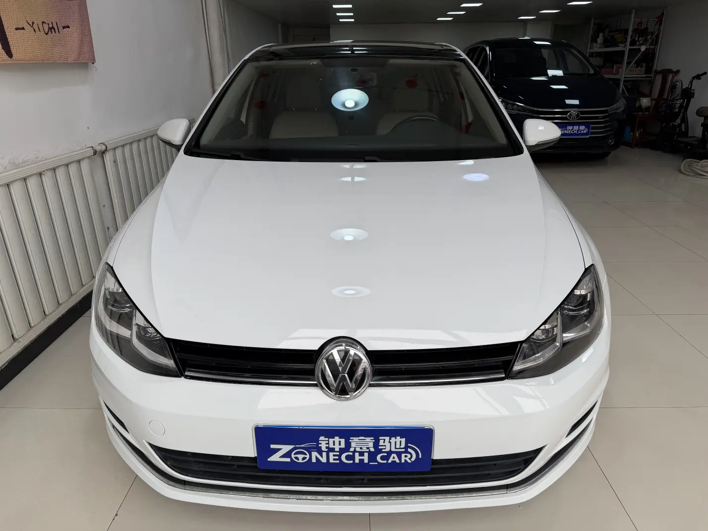 Volkswagen Golf  из Китая