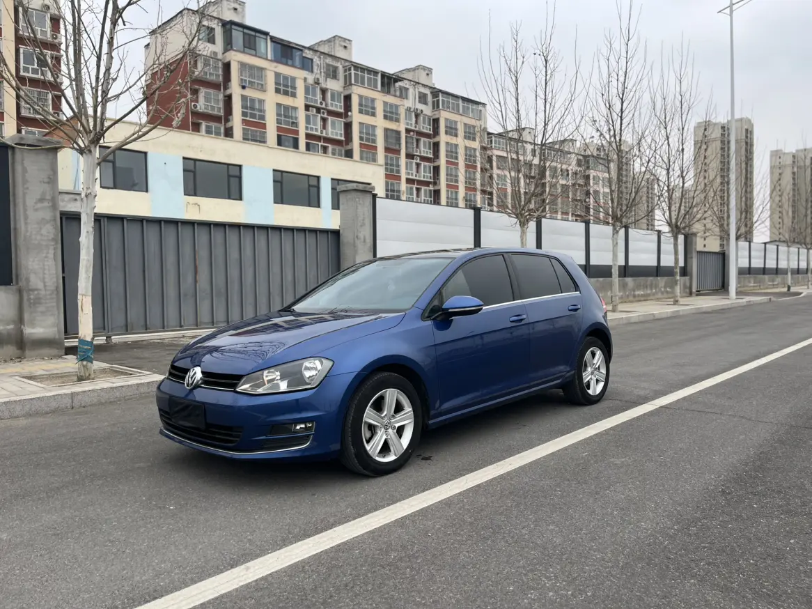 Volkswagen Golf  из Китая