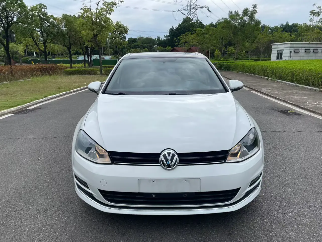 Volkswagen Golf  из Китая