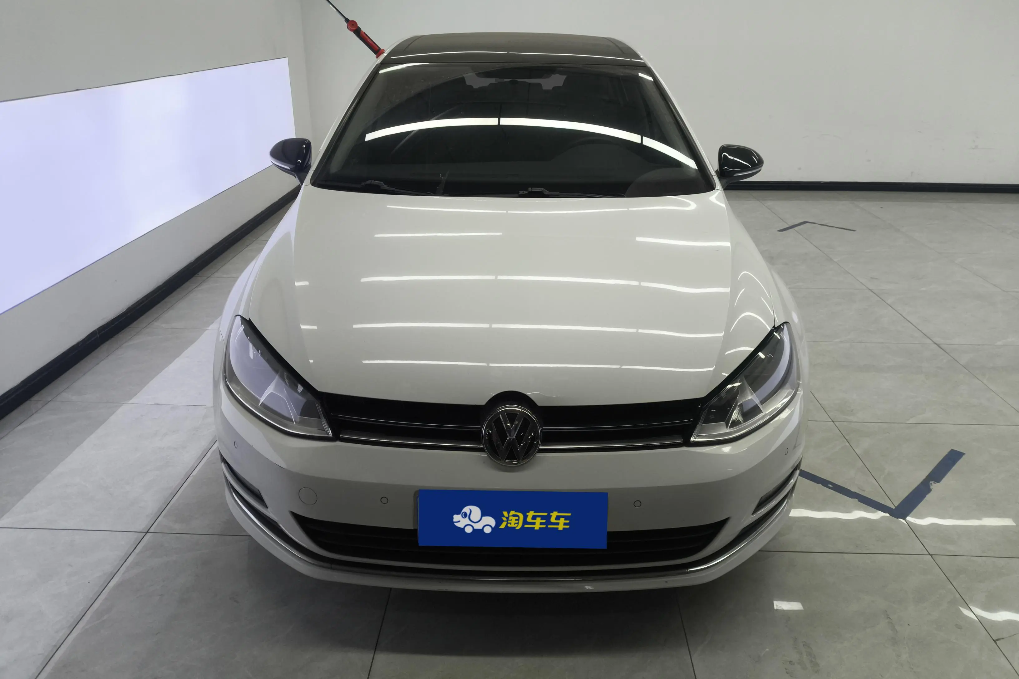 Volkswagen Golf  из Китая
