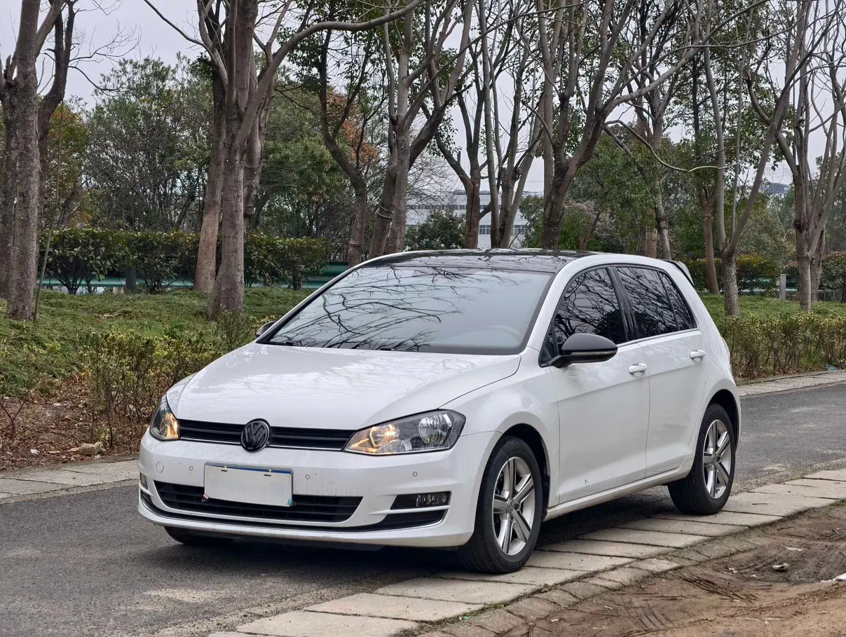 Volkswagen Golf  из Китая