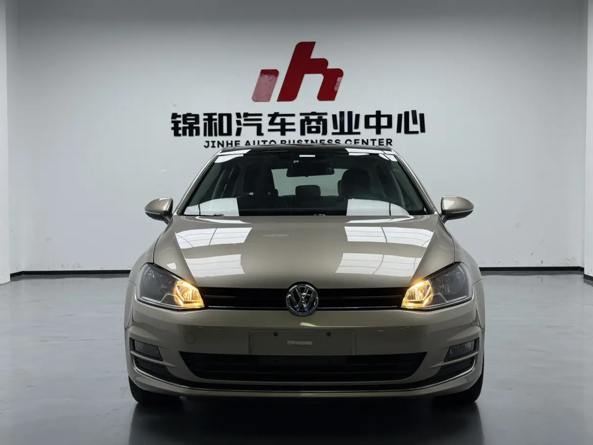 Volkswagen Golf  из Китая