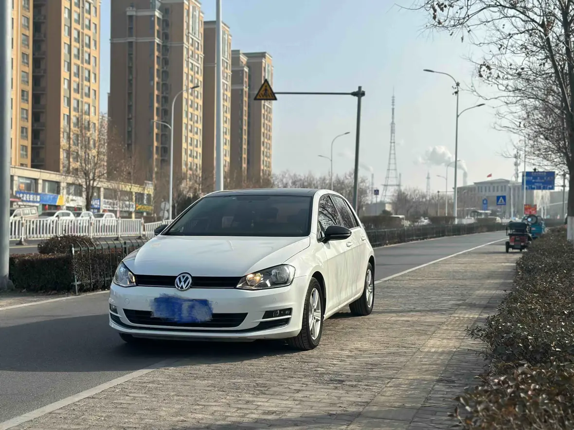 Volkswagen Golf  из Китая