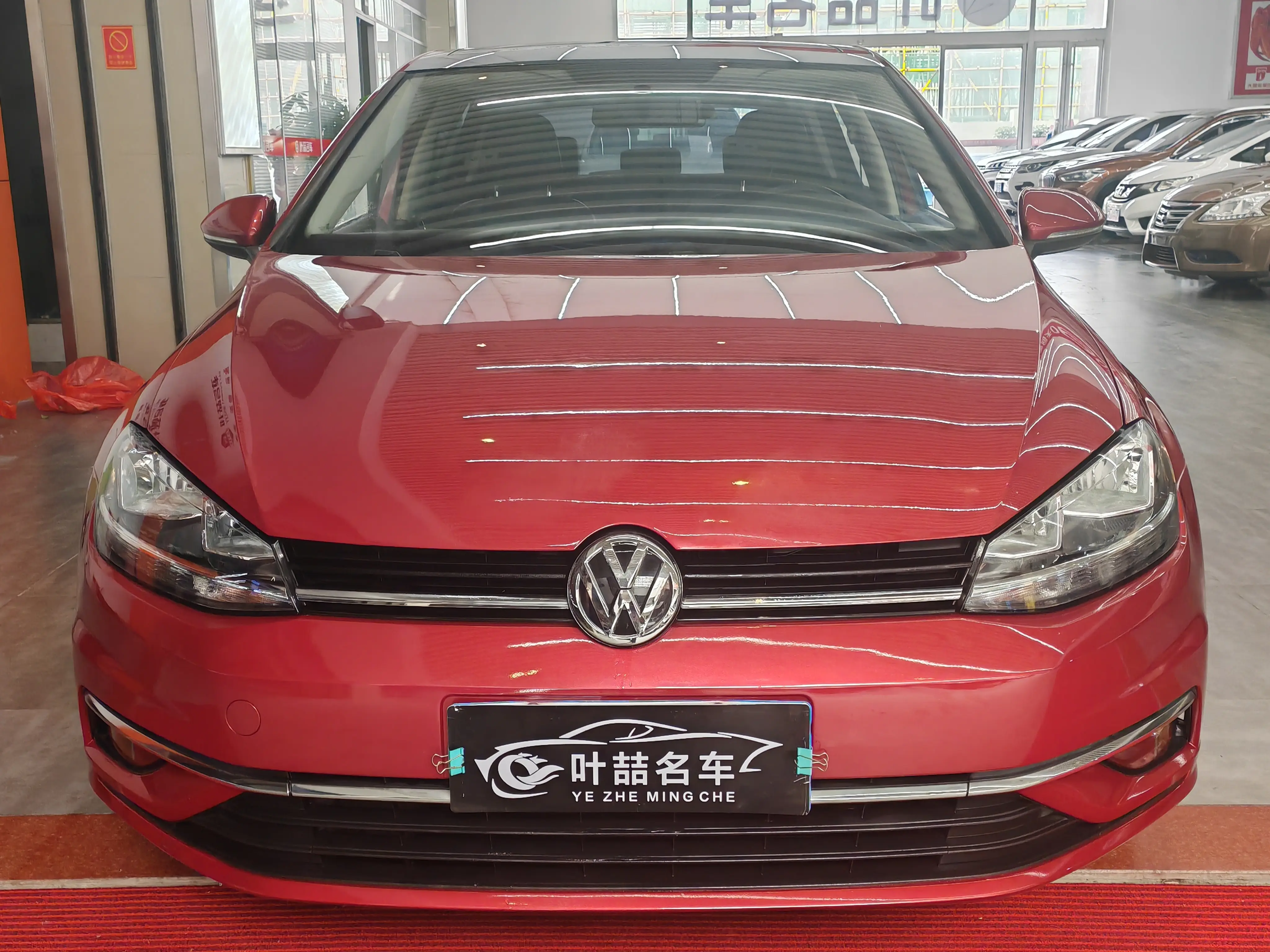 Volkswagen Golf  из Китая