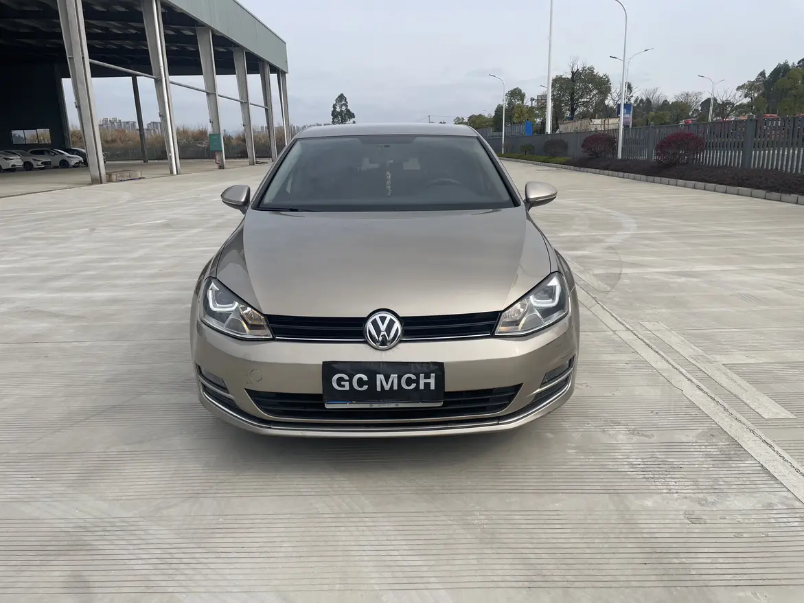 Volkswagen Golf  из Китая
