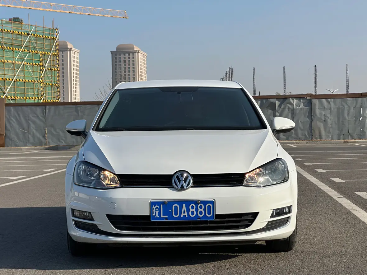 Volkswagen Golf  из Китая