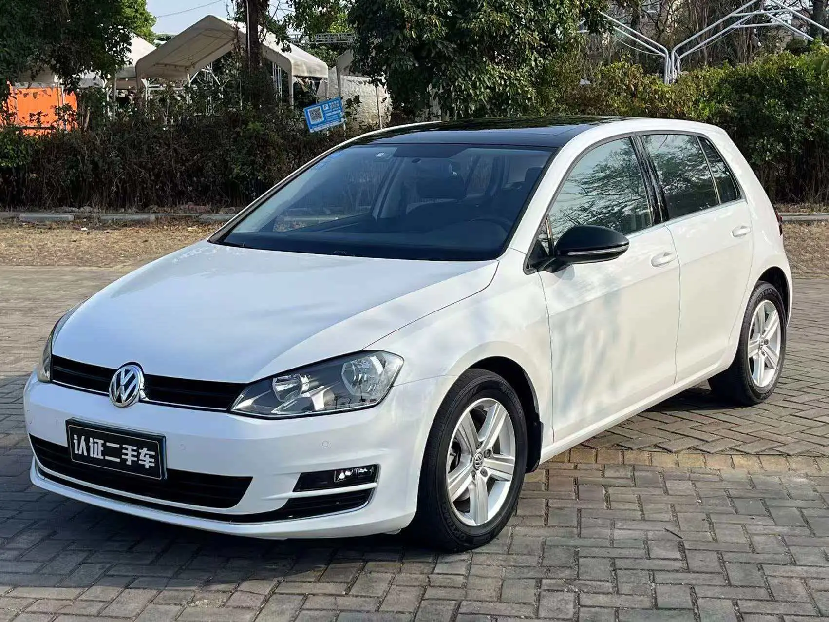 Volkswagen Golf  из Китая