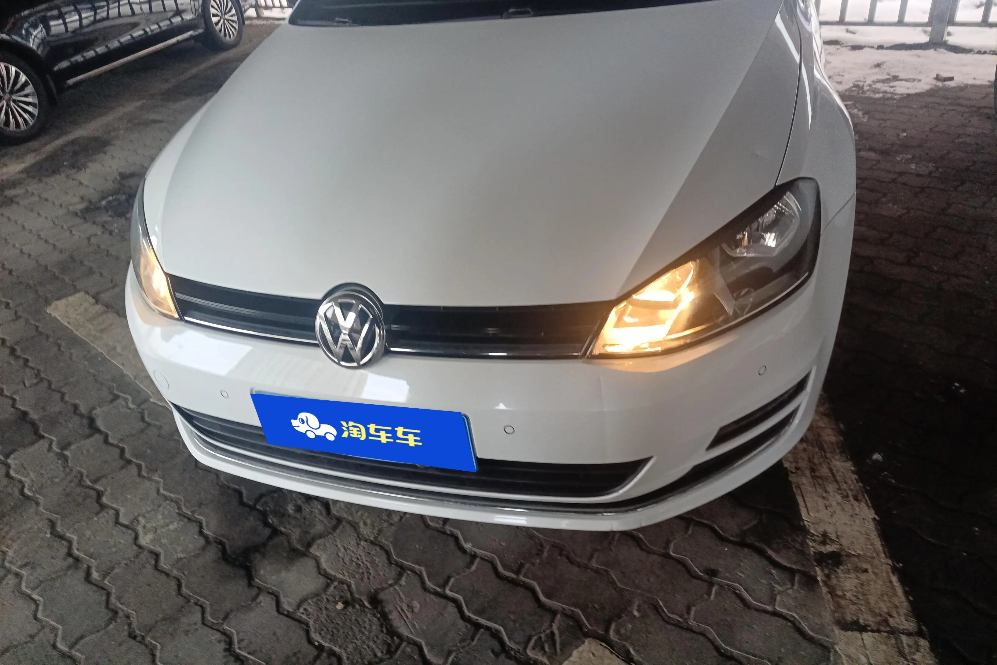 Volkswagen Golf  из Китая