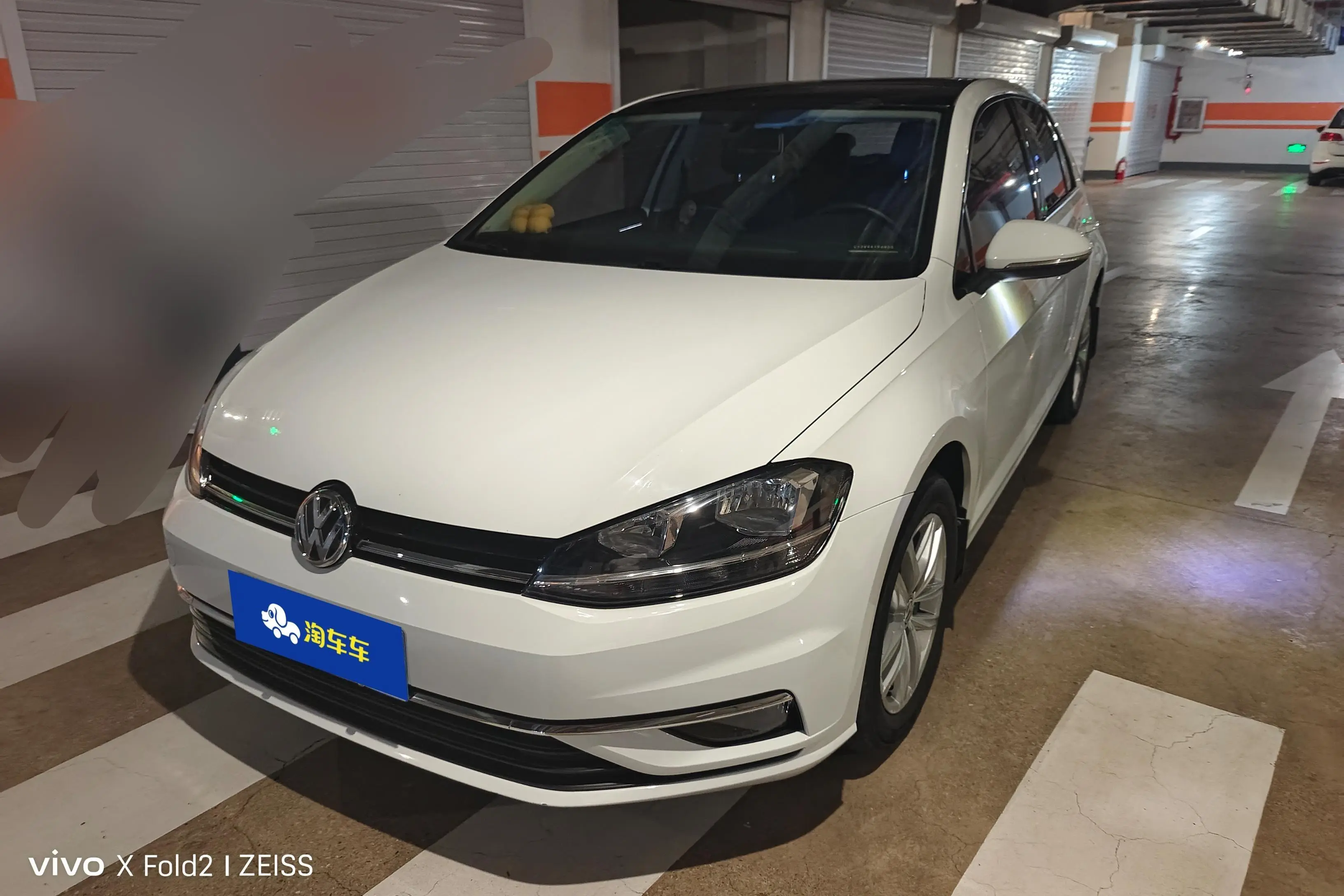 Volkswagen Golf  из Китая