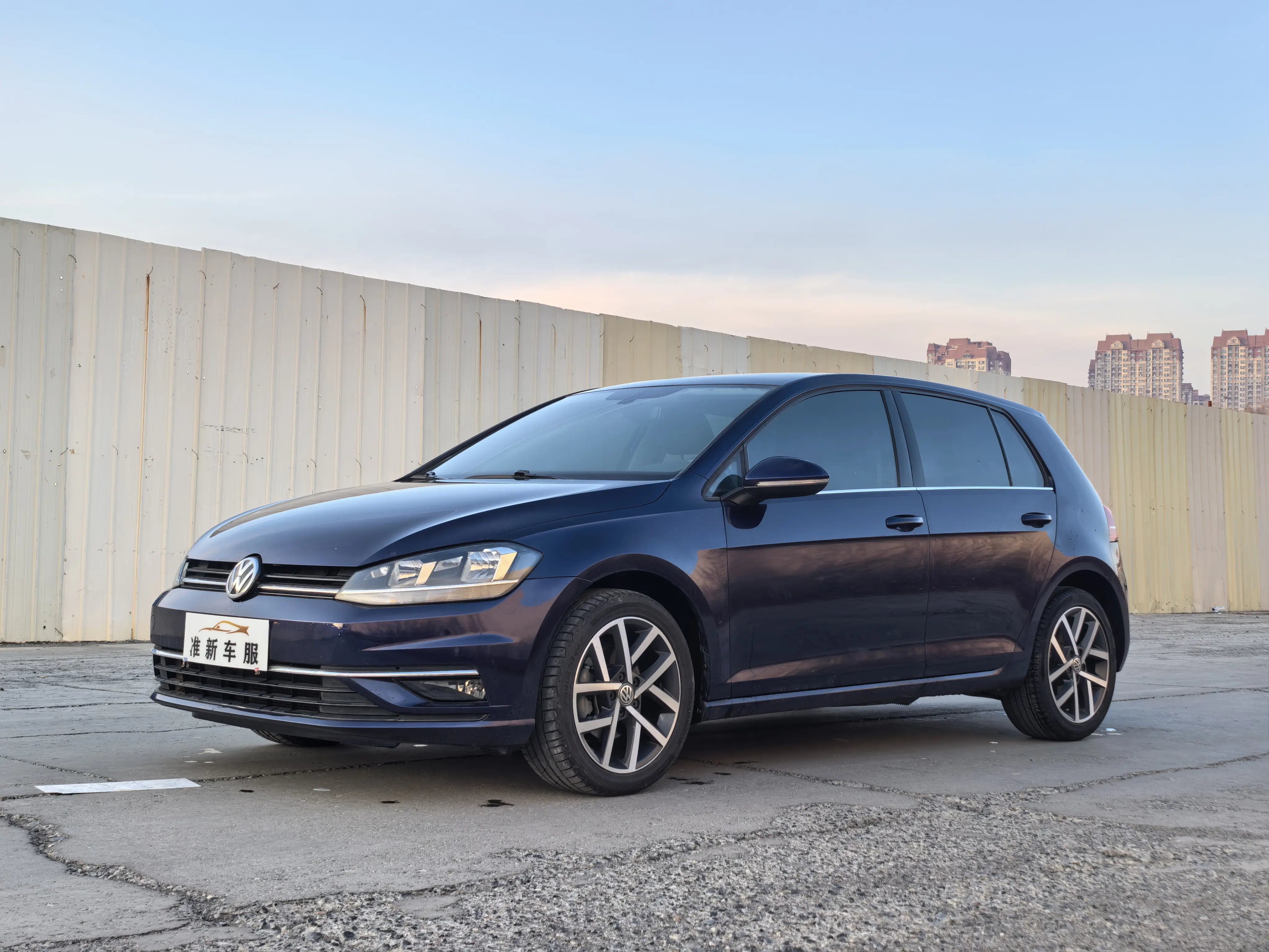 Volkswagen Golf  из Китая