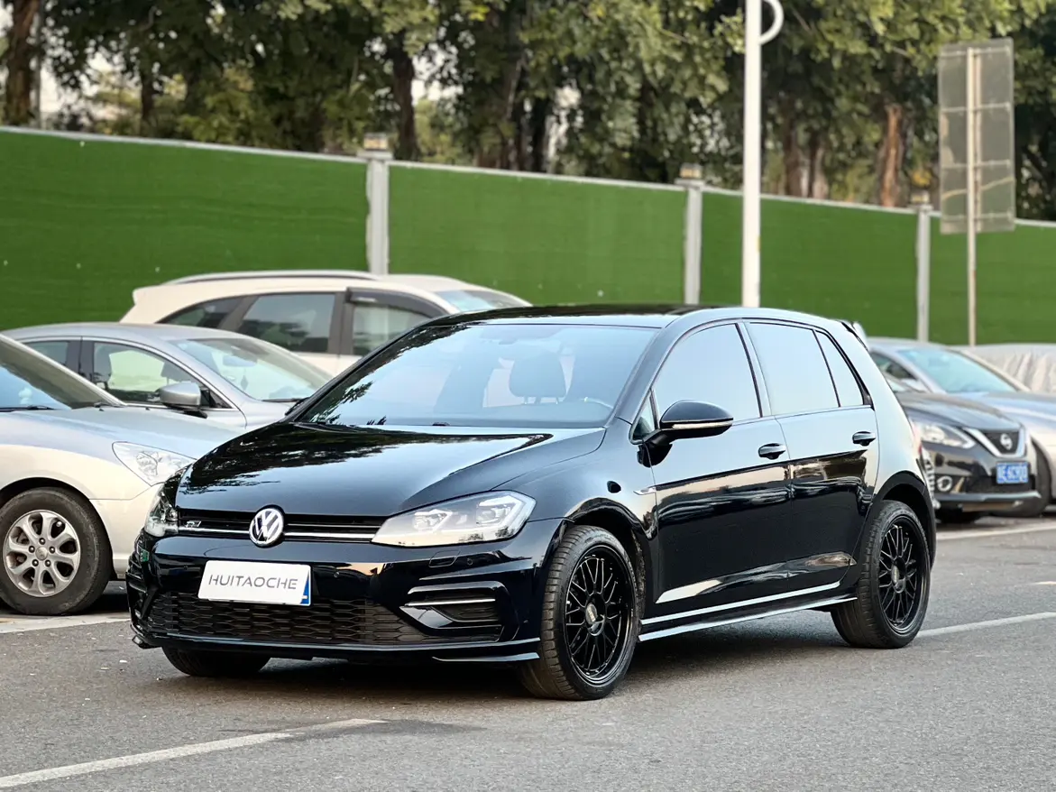 Volkswagen Golf  из Китая
