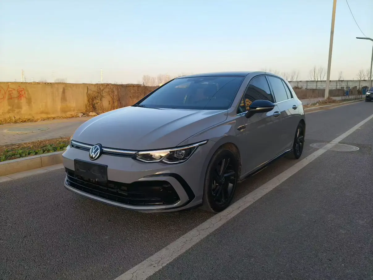 Volkswagen Golf  из Китая