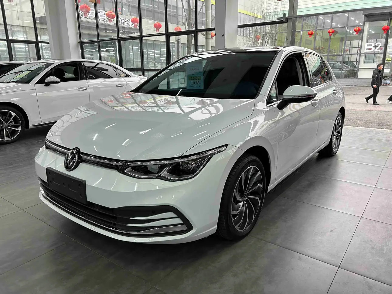 Volkswagen Golf  из Китая