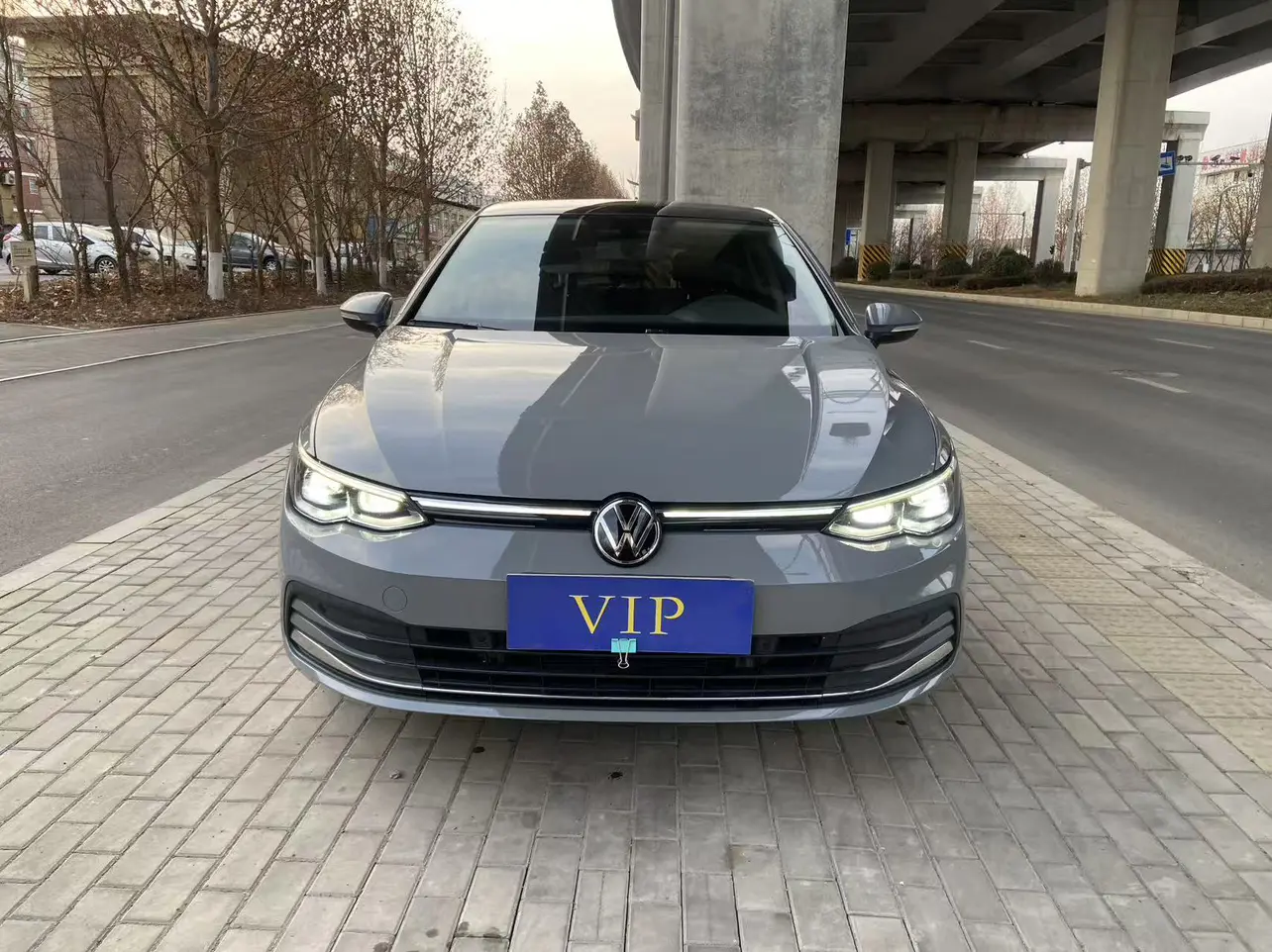Volkswagen Golf  из Китая