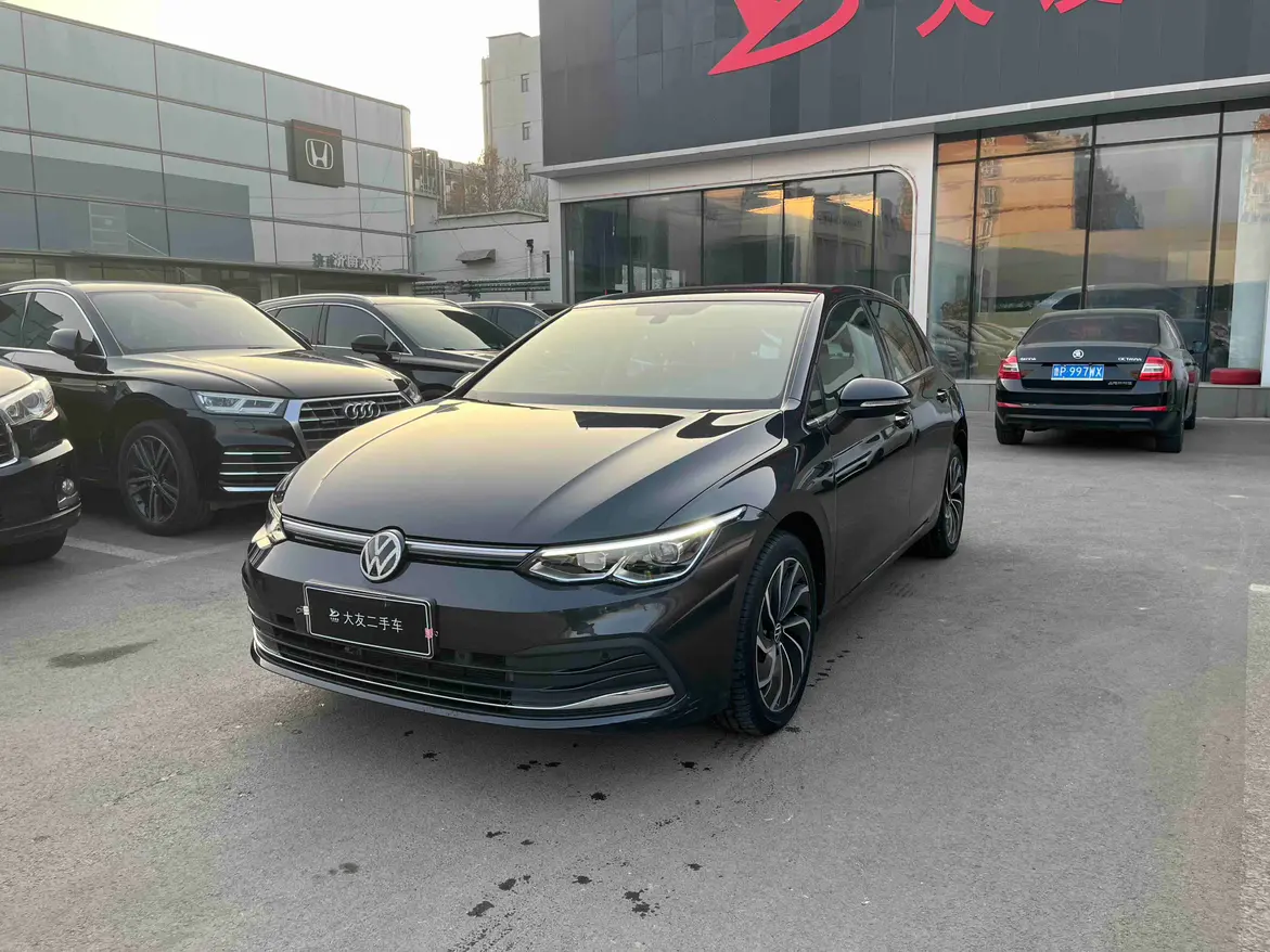 Volkswagen Golf  из Китая