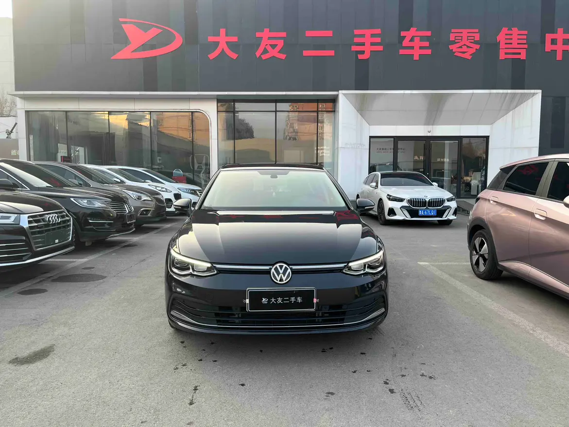 Volkswagen Golf  из Китая
