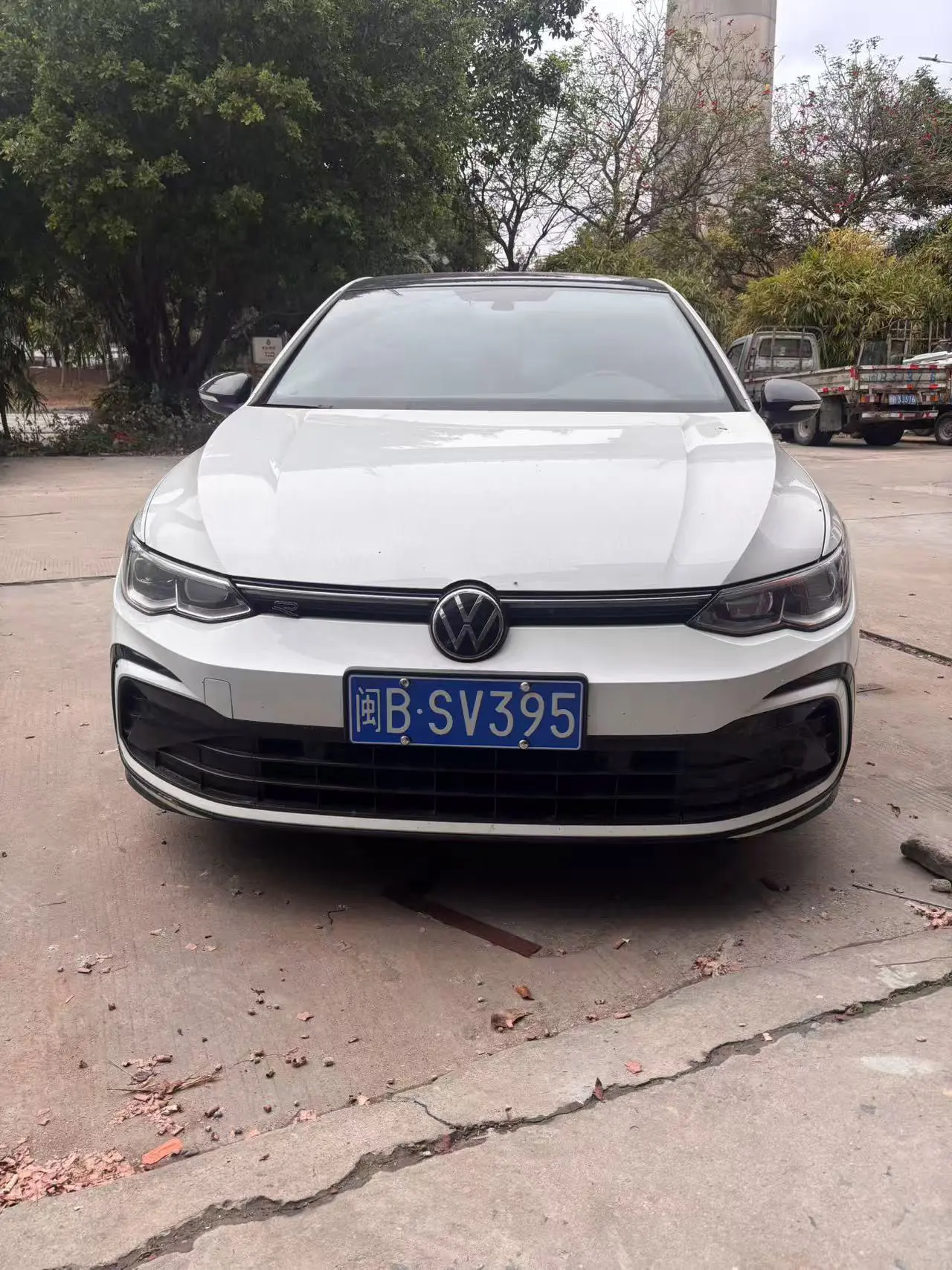 Volkswagen Golf  из Китая