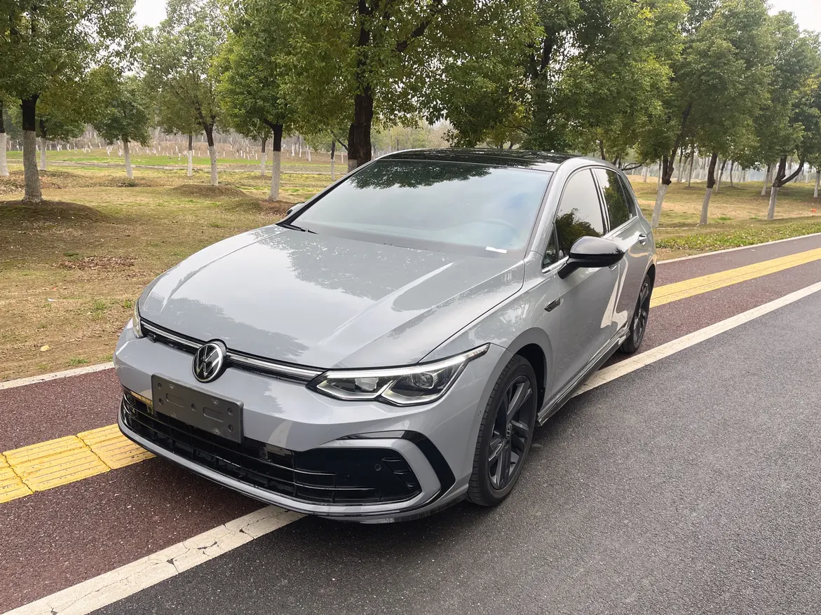 Volkswagen Golf  из Китая