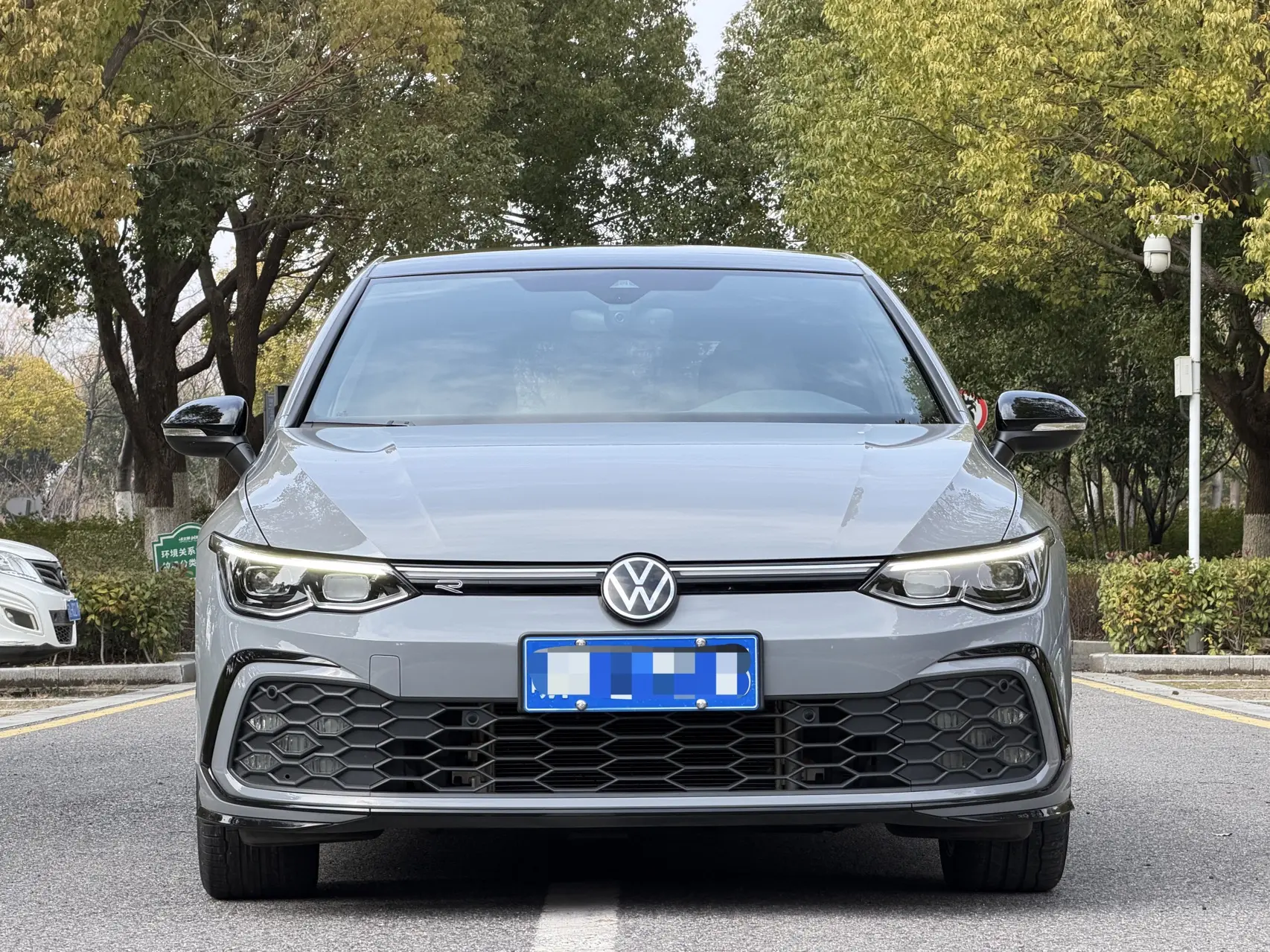 Volkswagen Golf  из Китая