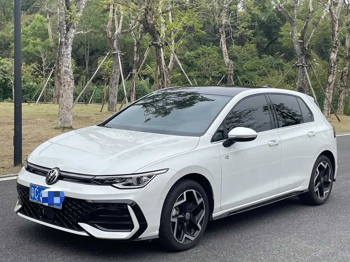 Volkswagen Golf  из Китая