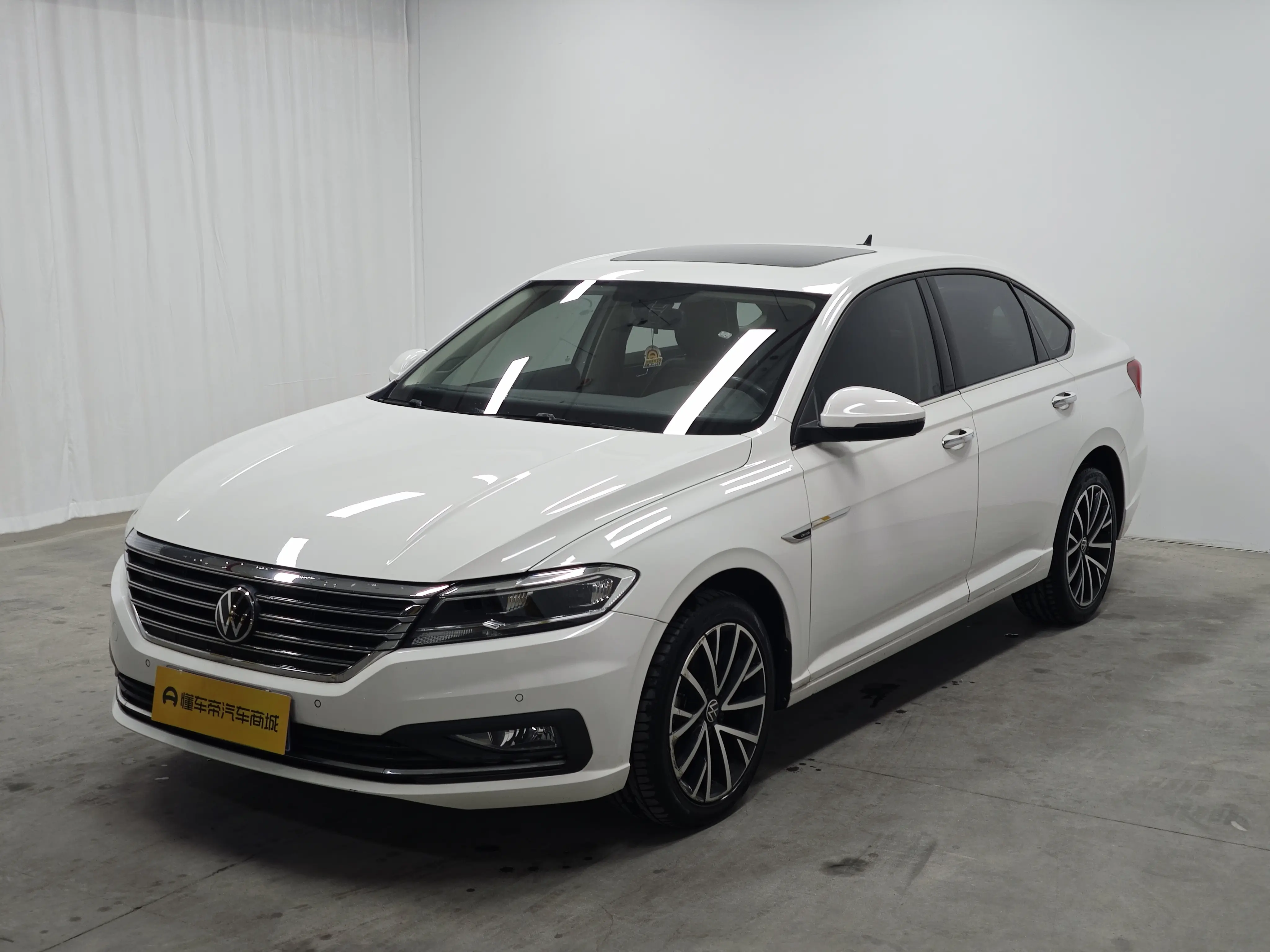 Volkswagen Lavida  из Китая