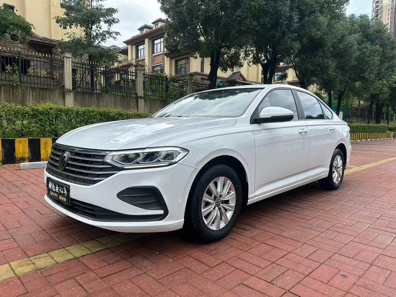 Volkswagen Lavida  из Китая