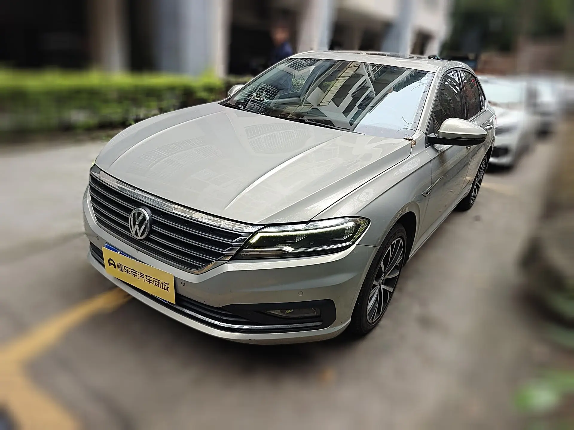 Volkswagen Lavida  из Китая