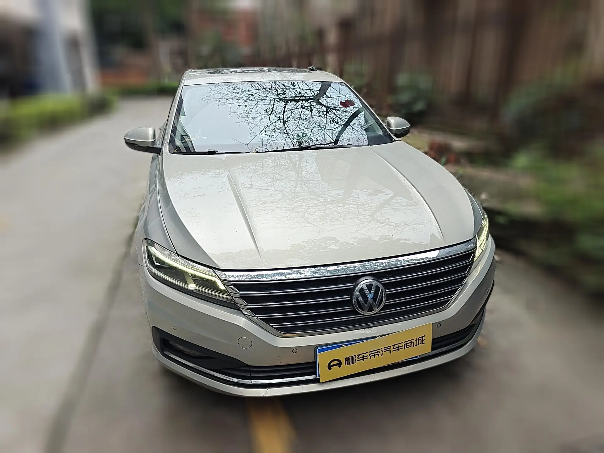 Volkswagen Lavida  из Китая