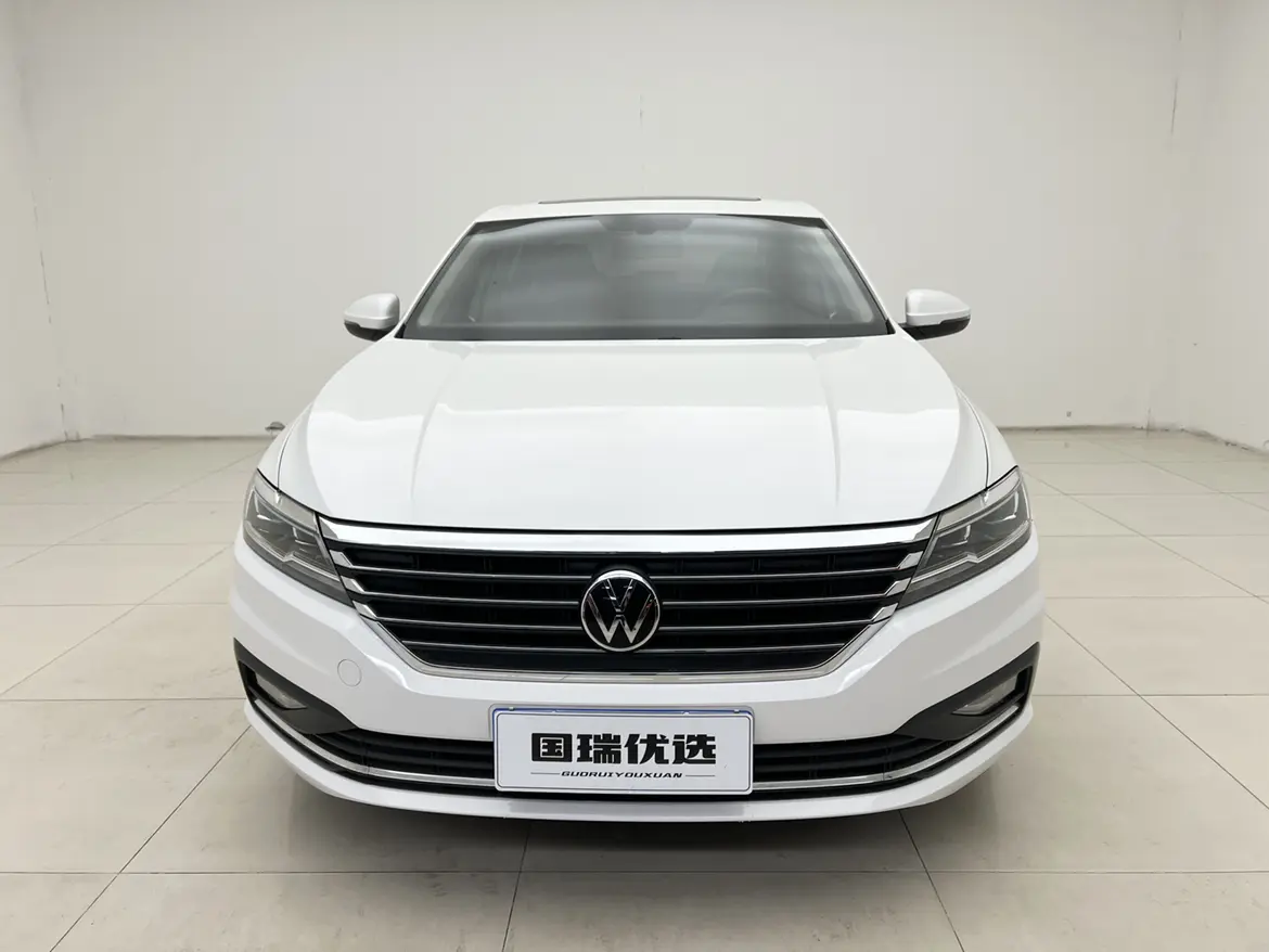 Volkswagen Lavida  из Китая