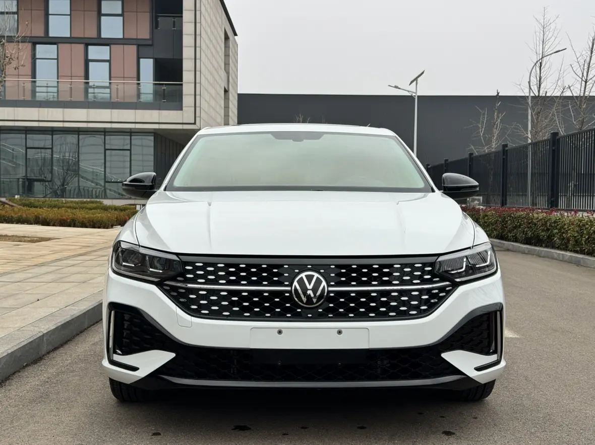 Volkswagen Lavida  из Китая