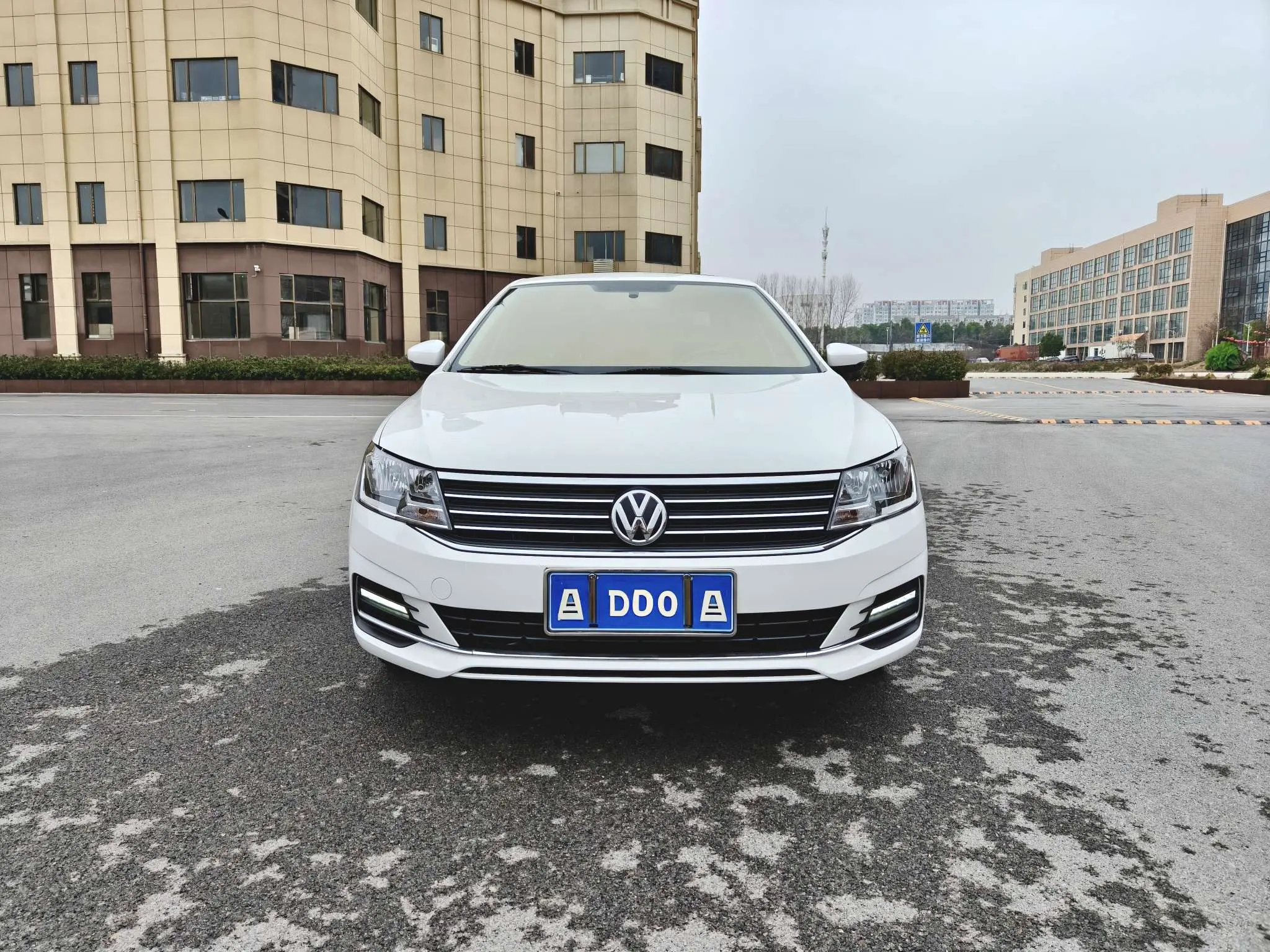 Volkswagen Lavida  из Китая
