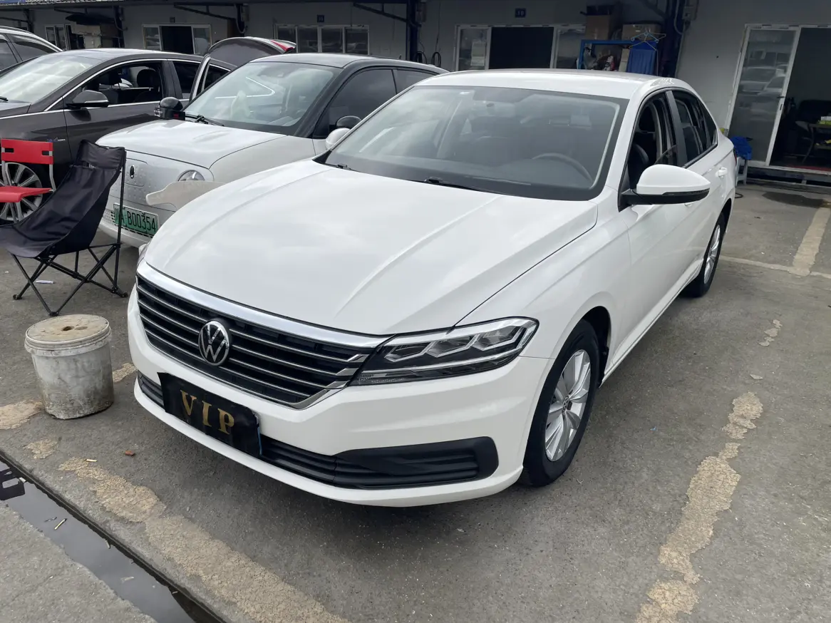 Volkswagen Lavida  из Китая