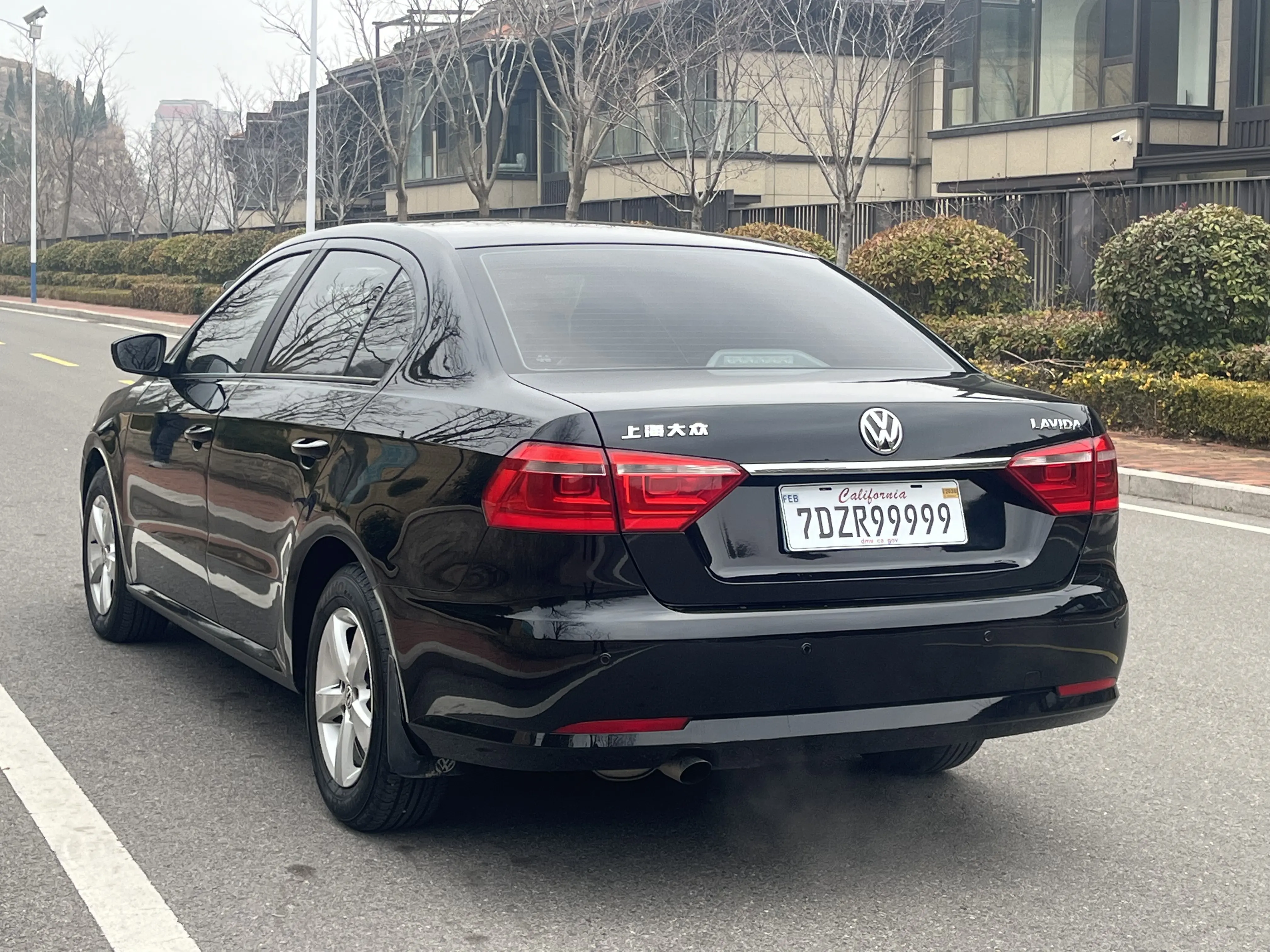 Volkswagen Lavida  из Китая