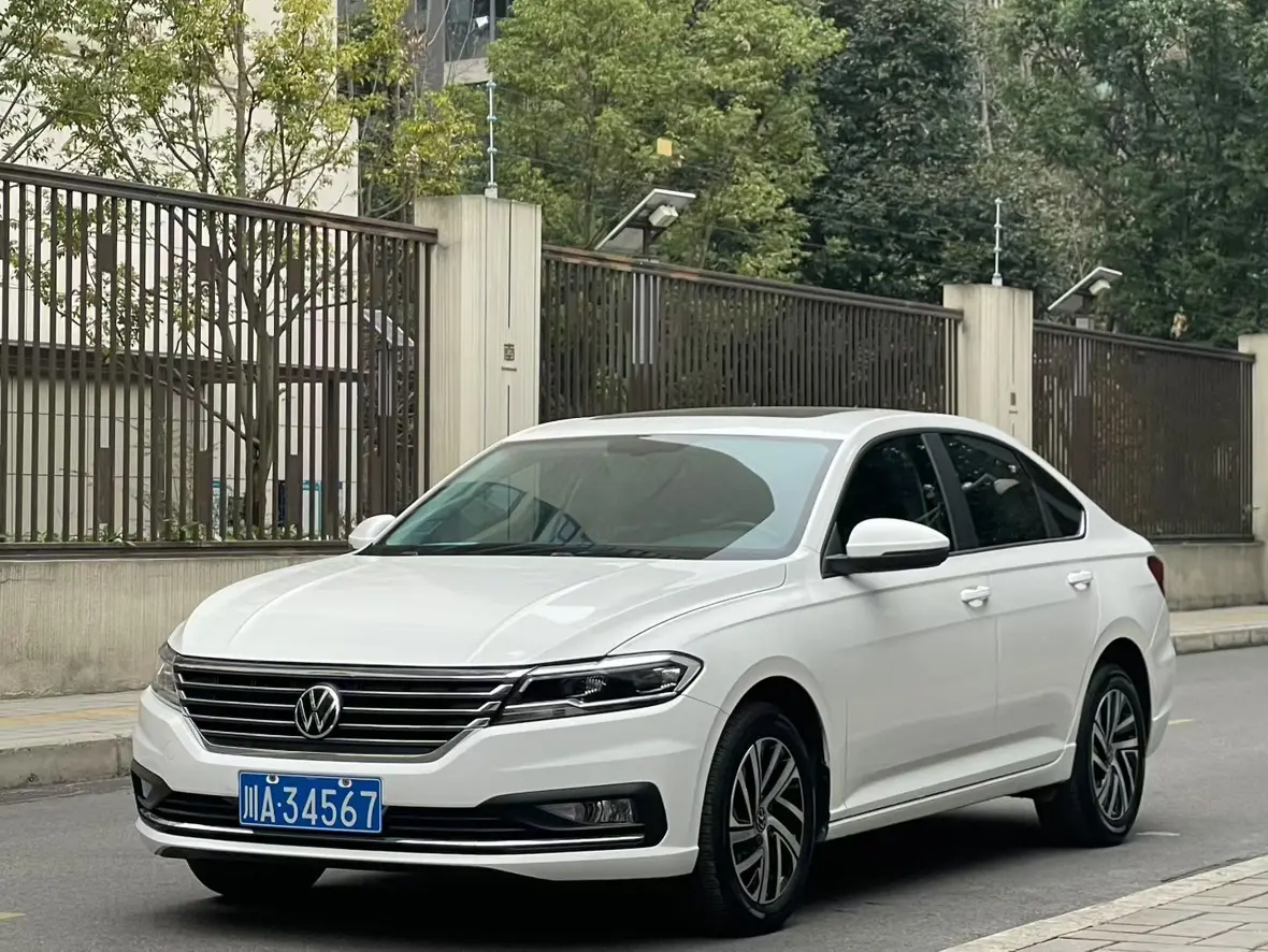Volkswagen Lavida  из Китая
