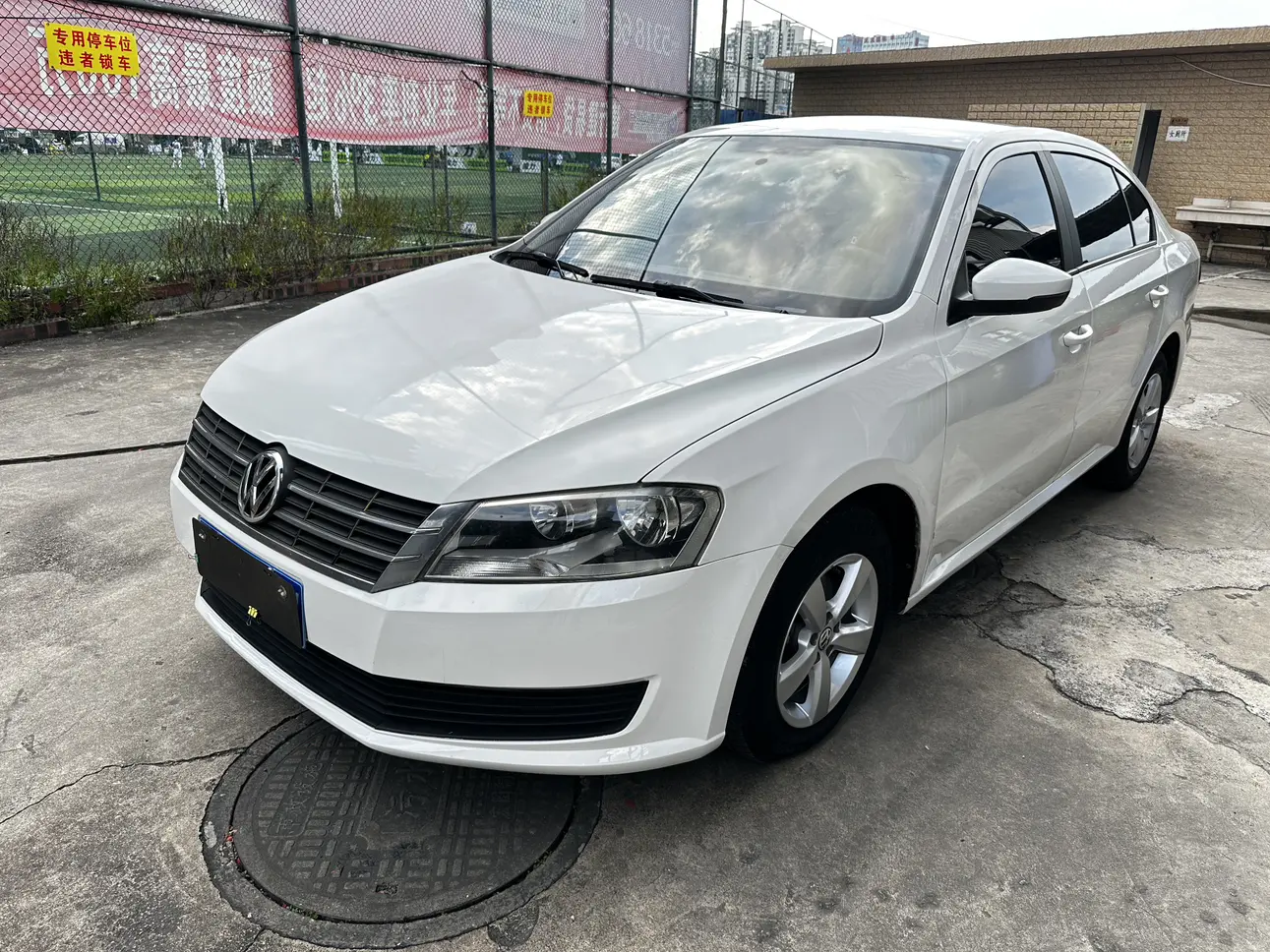 Volkswagen Lavida  из Китая