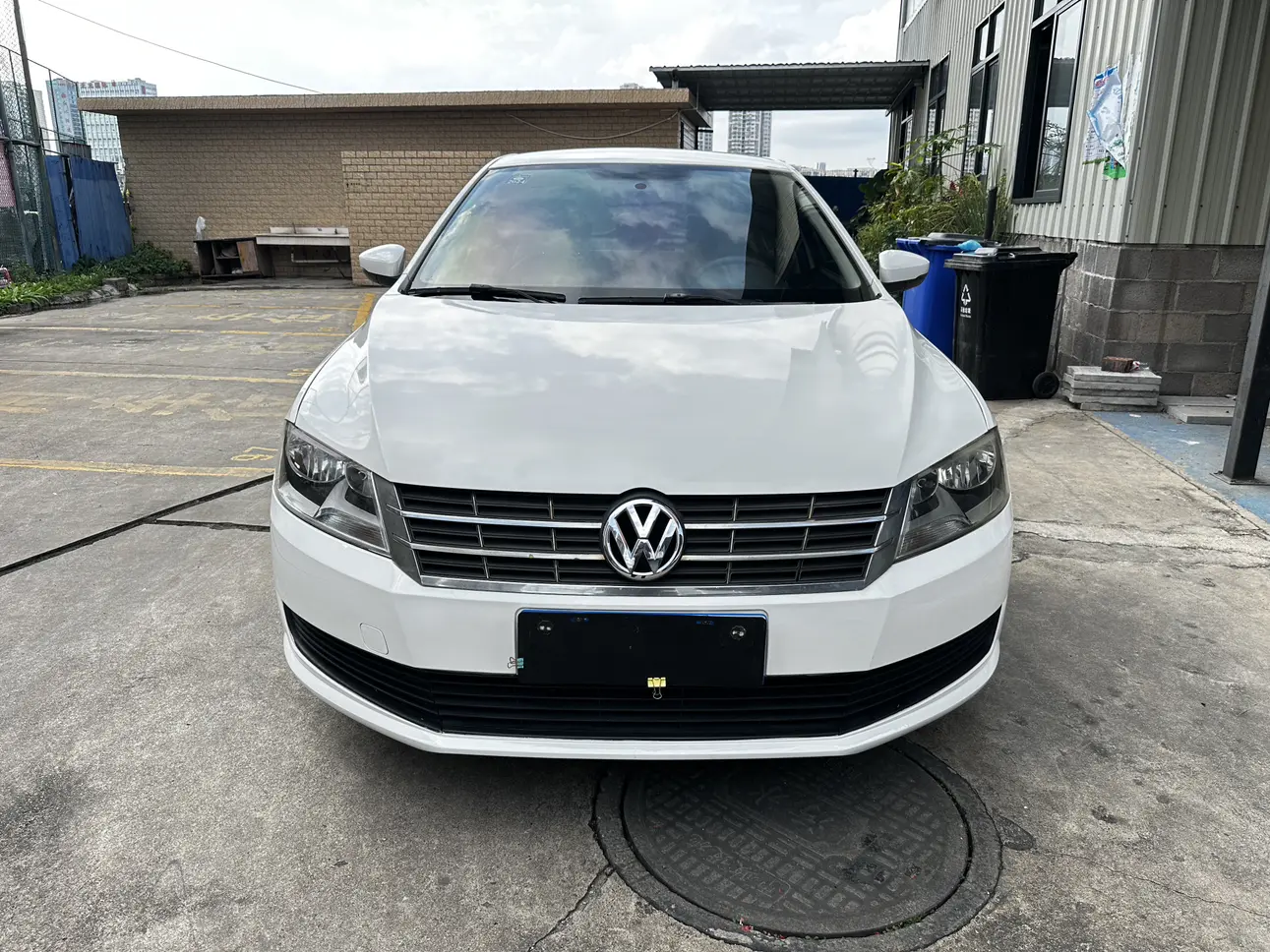 Volkswagen Lavida  из Китая